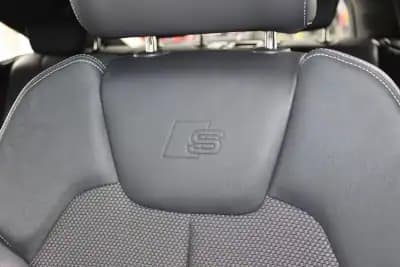 Vendo Audi Q5 Sportback 2022 - 56900 EUR, 63003 km - AUTO.MOTO.pt