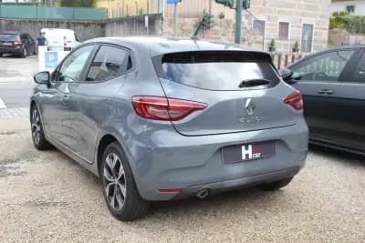 Vendo Renault Clio 2022 - 14750 EUR, 96500 km - AUTO.MOTO.pt