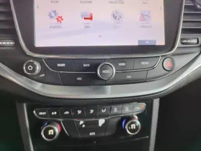 Vendo Opel Astra Sports Tourer 2016 - 8890 EUR, 174600 km - AUTO.MOTO.pt