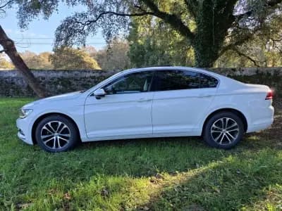 Sell Volkswagen Passat 2016 - 14500 EUR, 181600 km - AUTO.MOTO.pt