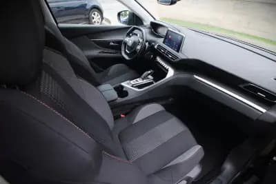 Sell Peugeot 5008 2019 - 16990 EUR, 120000 km - AUTO.MOTO.pt