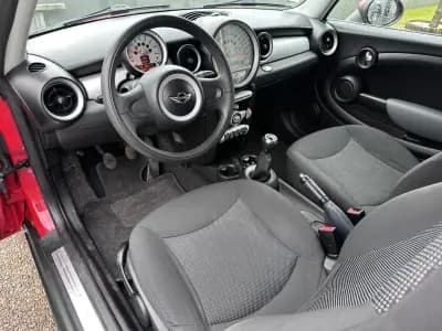 Vendo MINI 2009 - 6900 EUR, 190000 km - AUTO.MOTO.pt