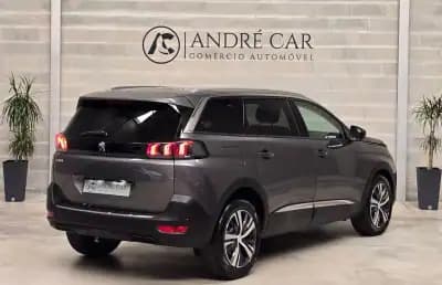 Sell Peugeot 5008 2021 - 22450 EUR, 42414 km - AUTO.MOTO.pt