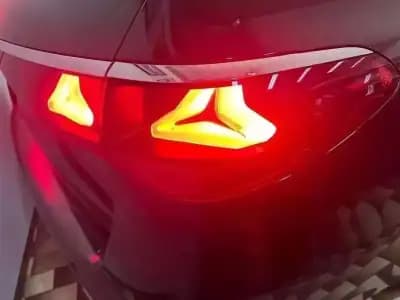 Sell Mercedes-Benz E 220 2023 - 52980 EUR, 40223 km - AUTO.MOTO.pt