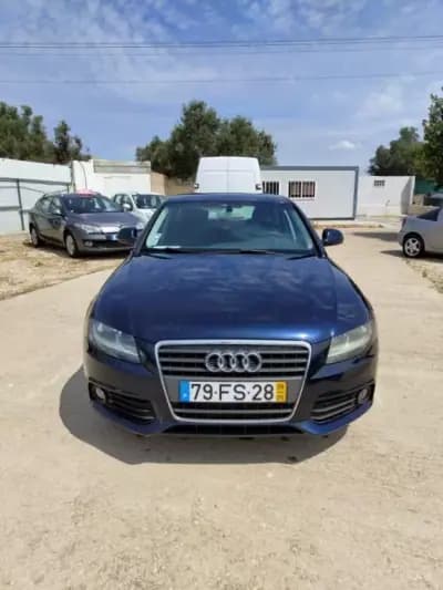 Vendo Audi A4 2008 - 7980 EUR, 347650 km - AUTO.MOTO.pt
