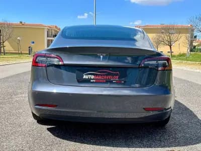Vendo Tesla Model 3 2019 - 23990 EUR, 73000 km - AUTO.MOTO.pt