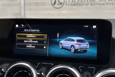 Vendo Mercedes-Benz GLA 250 2022 - 34950 EUR, 58115 km - AUTO.MOTO.pt