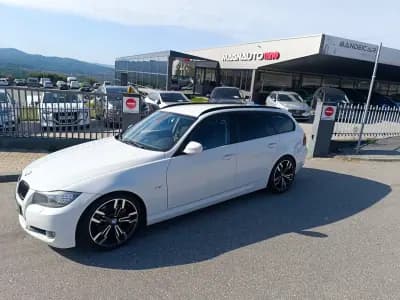 Vendo BMW 320 2011 - 14900 EUR, 206000 km - AUTO.MOTO.pt