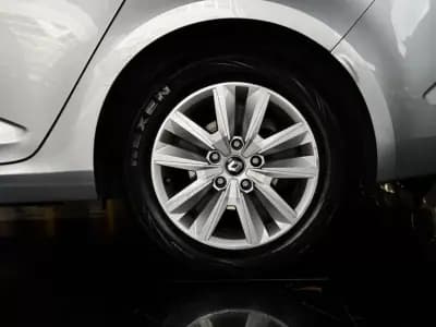 Vendo Renault Mégane Sport Tourer 2022 - 16990 EUR, 132900 km - AUTO.MOTO.pt