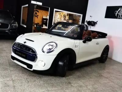 Vendo MINI 2017 - 24900 EUR, 80000 km - AUTO.MOTO.pt