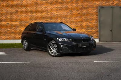 Sell BMW 330 2022 - 32000 EUR, 154900 km - AUTO.MOTO.pt