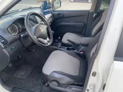 Sell Mitsubishi L200 2014 - 17990 EUR, 304000 km - AUTO.MOTO.pt