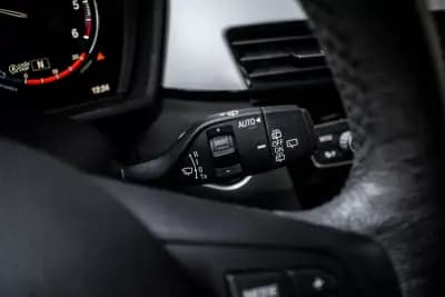 Vendo BMW X1 2021 - 22750 EUR, 130353 km - AUTO.MOTO.pt