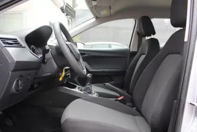 Vendo SEAT Ibiza 2019 - 10490 EUR, 219000 km - AUTO.MOTO.pt