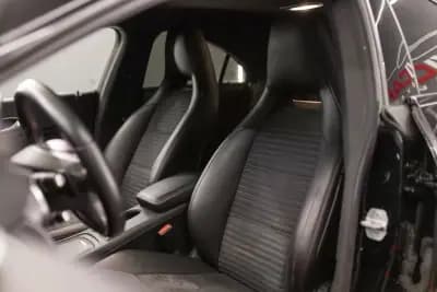 Sell Mercedes-Benz CLA 220 2015 - 21950 EUR, 163154 km - AUTO.MOTO.pt