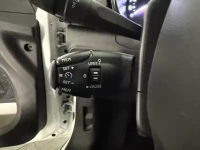 Sell Citroën C3 2022 - 12900 EUR, 63458 km - AUTO.MOTO.pt