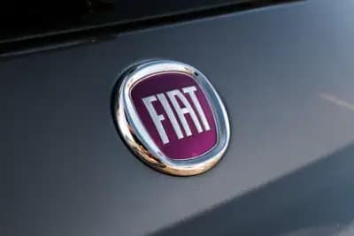 Sell Fiat 500 2020 - 9999 EUR, 89000 km - AUTO.MOTO.pt