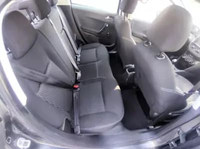 Sell Peugeot 208 2017 - 9900 EUR, 213927 km - AUTO.MOTO.pt