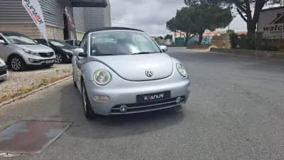 Vendo Volkswagen New Beetle Cabriolet 2004 - 9890 EUR, 127830 km - AUTO.MOTO.pt