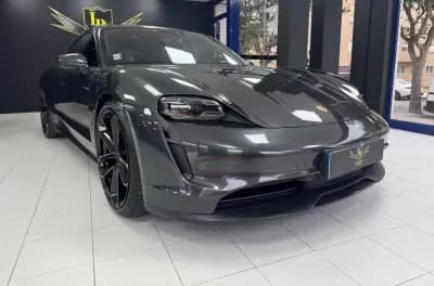 Sell Porsche Taycan 2021 - 63000 EUR, 95033 km - AUTO.MOTO.pt