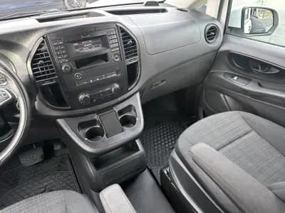 Vendo Mercedes-Benz Vito Tourer 2020 - 29900 EUR, 225000 km - AUTO.MOTO.pt