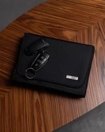 Vendo Audi A1 2013 - 9500 EUR, 162000 km - AUTO.MOTO.pt