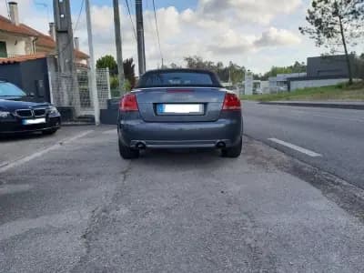 Vendo Audi A4 Cabrio 2014 - 10900 EUR, 193145 km - AUTO.MOTO.pt