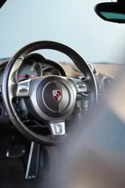 Vendo Porsche Cayman 2007 - 43000 EUR, 145000 km - AUTO.MOTO.pt