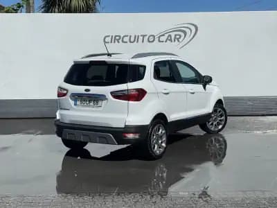 Vendo Ford EcoSport 2018 - 14995 EUR, 91592 km - AUTO.MOTO.pt