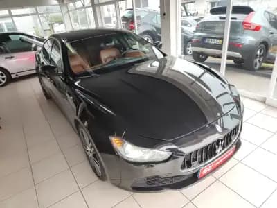 Sell Maserati Ghibli 2015 - 34500 EUR, 129900 km - AUTO.MOTO.pt