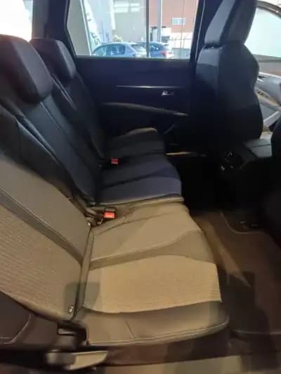 Sell Peugeot 5008 2024 - 31500 EUR, 12350 km - AUTO.MOTO.pt