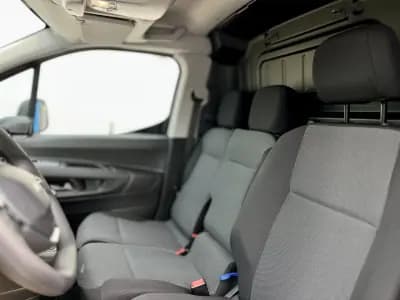 Vendo Peugeot Partner 2023 - 17950 EUR, 53000 km - AUTO.MOTO.pt