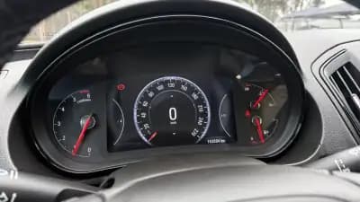 Vendo Opel Insignia 2016 - 13500 EUR, 164000 km - AUTO.MOTO.pt