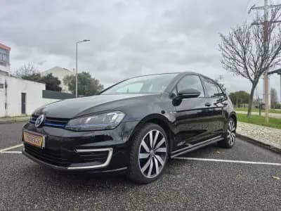 Sell Volkswagen Golf 2016 - 15490 EUR, 211638 km - AUTO.MOTO.pt