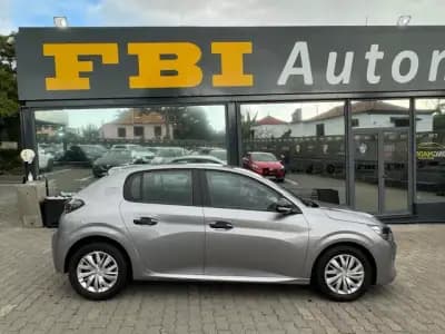 Sell Peugeot 208 2020 - 14900 EUR, 86690 km - AUTO.MOTO.pt