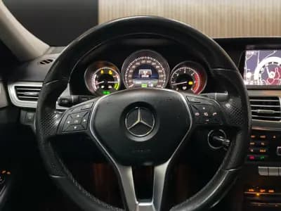 Sell Mercedes-Benz E 300 2015 - 15950 EUR, 272000 km - AUTO.MOTO.pt