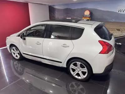 Vendo Peugeot 3008 2012 - 9250 EUR, 280000 km - AUTO.MOTO.pt