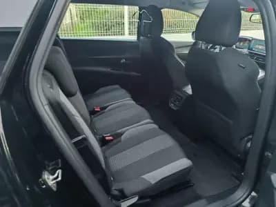 Vendo Peugeot 5008 2021 - 19900 EUR, 128209 km - AUTO.MOTO.pt