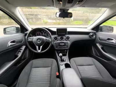 Vendo Mercedes-Benz A 180 2013 - 14900 EUR, 169000 km - AUTO.MOTO.pt