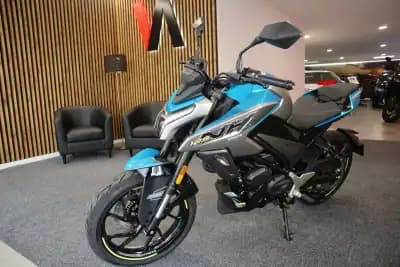 Sell CFMOTO 125NK 2026 - 3481 EUR, 1 km - AUTO.MOTO.pt