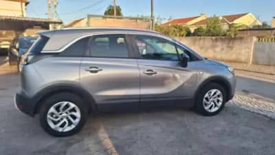 Vendo Opel Crossland 2021 - 14750 EUR, 51130 km - AUTO.MOTO.pt