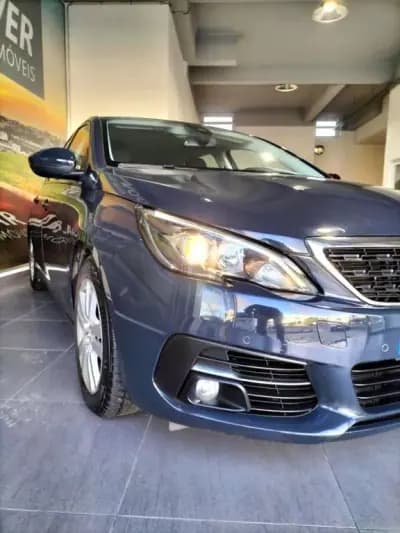 Vendo Peugeot 308 SW 2020 - 10990 EUR, 139592 km - AUTO.MOTO.pt