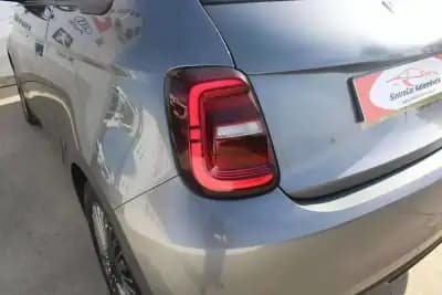 Vendo Fiat 500e C 2022 - 19980 EUR, 13651 km - AUTO.MOTO.pt