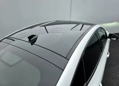 Vendo Renault Arkana 2021 - 23250 EUR, 52400 km - AUTO.MOTO.pt