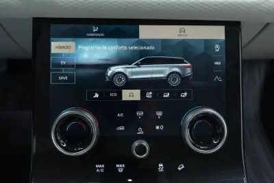 Sell Land Rover Range Rover Velar 2021 - 54950 EUR, 46000 km - AUTO.MOTO.pt