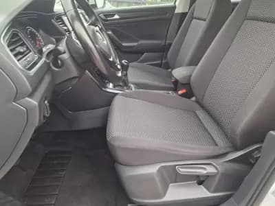 Vendo Volkswagen T-Roc 2019 - 19999 EUR, 115000 km - AUTO.MOTO.pt