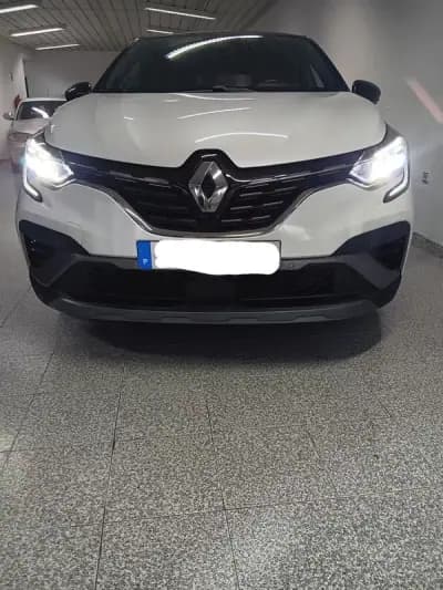 Vendo Renault Captur 2022 - 16950 EUR, 77000 km - AUTO.MOTO.pt