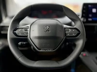 Vendo Peugeot Partner 2023 - 17950 EUR, 53000 km - AUTO.MOTO.pt