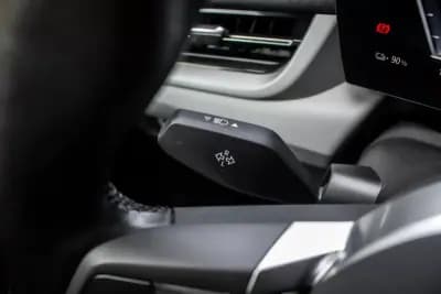 Vendo BMW iX1 2023 - 38990 EUR, 28822 km - AUTO.MOTO.pt