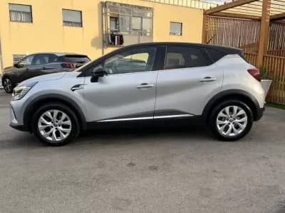Vendo Renault Captur 2021 - 14950 EUR, 119000 km - AUTO.MOTO.pt